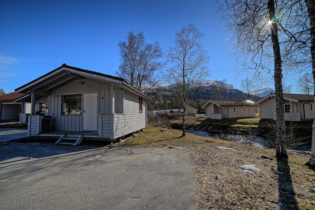 Jolstraholmen Camping Og Hytter Vassenden Dış mekan fotoğraf