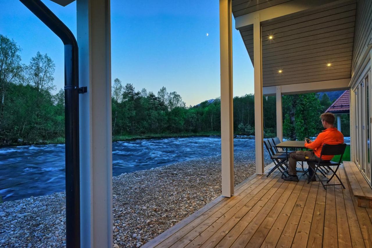 Jolstraholmen Camping Og Hytter Vassenden Dış mekan fotoğraf